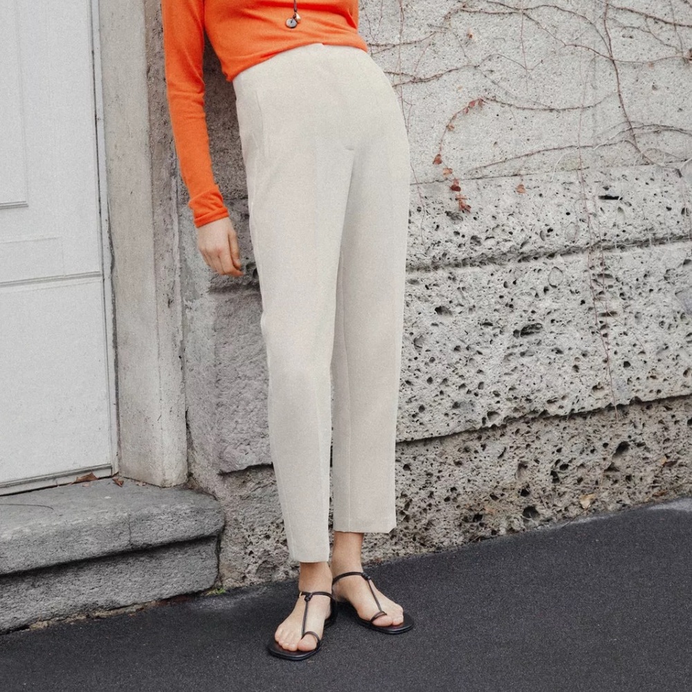 ZARA HIGH-WAISTED TAILORED TROUSERS — M